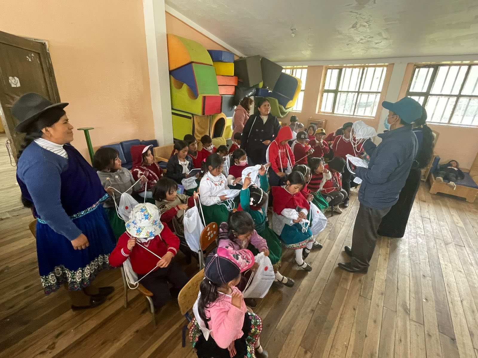 Alausí impulsa campaña contra el trabajo infantil en Tixán