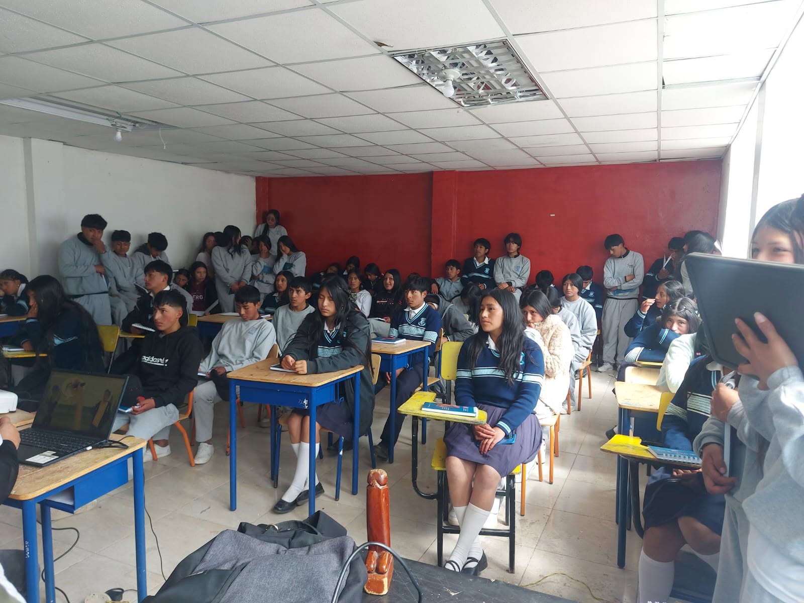 El Consejo Cantonal de Protección de Derechos de Alausí, realizó la sensibilización sobre prevención de embarazos en adolescentes y servicios de salud amigables