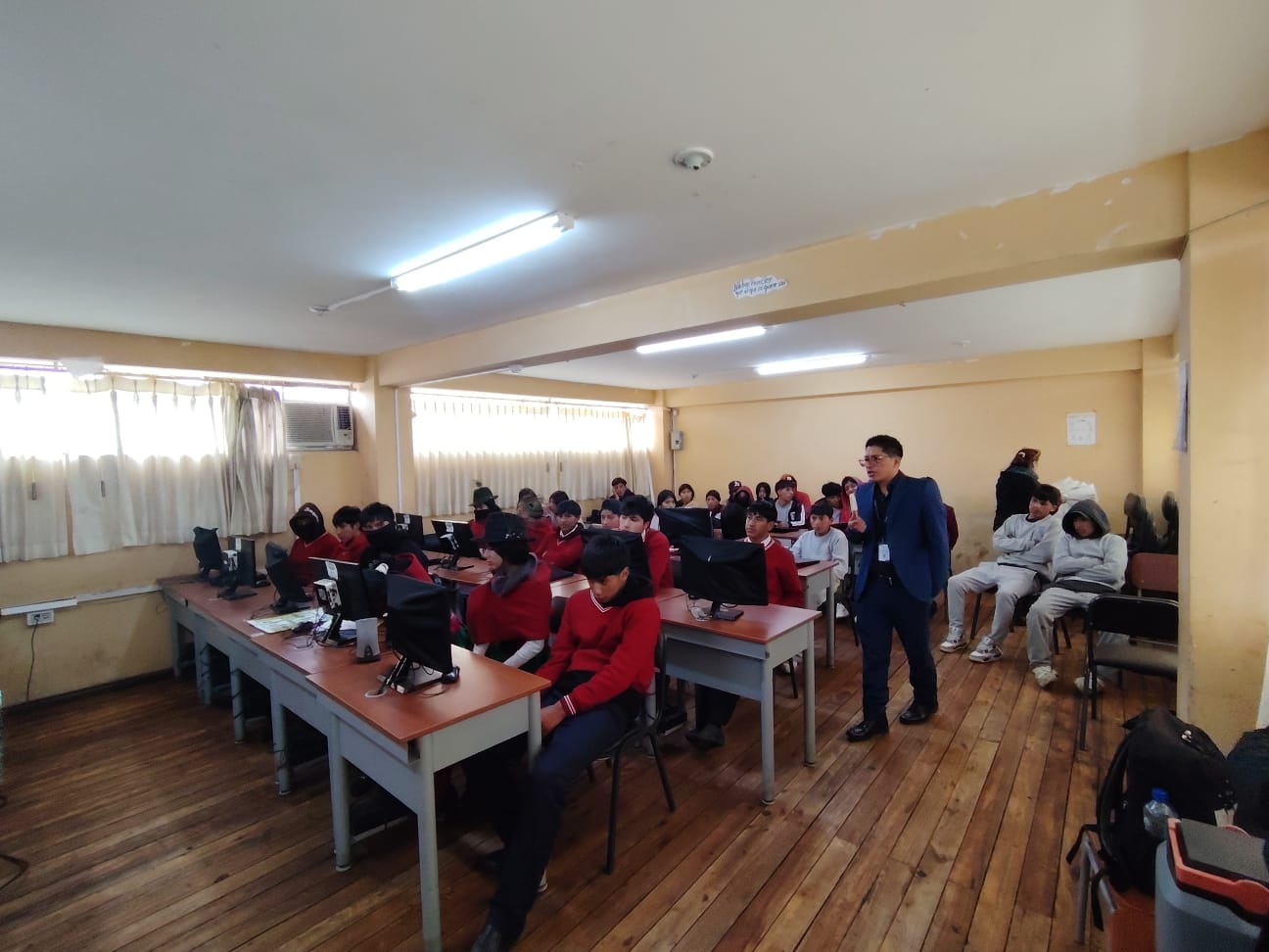 El Consejo Cantonal de Protección de Derechos de Alausí, realizó la sensibilización sobre prevención de embarazos en adolescentes y servicios de salud amigables